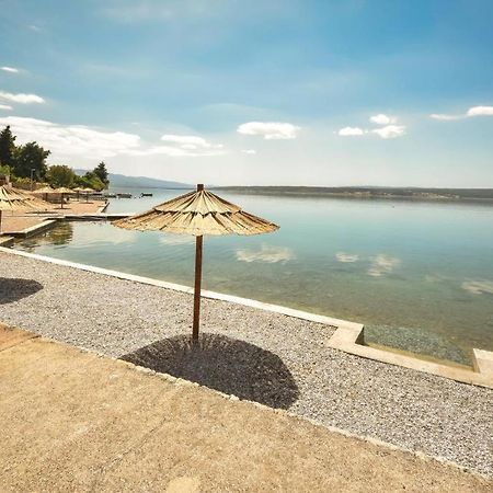 Apartmani Mala Sirena Maslenica Exterior foto