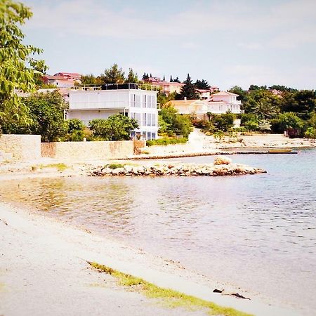 Apartmani Mala Sirena Maslenica Exterior foto